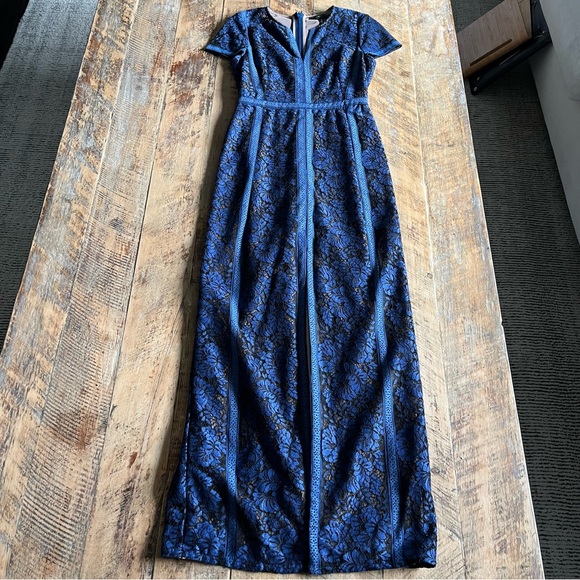 BCBG Maxazria Cailean blue and black Lace Gown SZ 2 - Picture 2 of 15